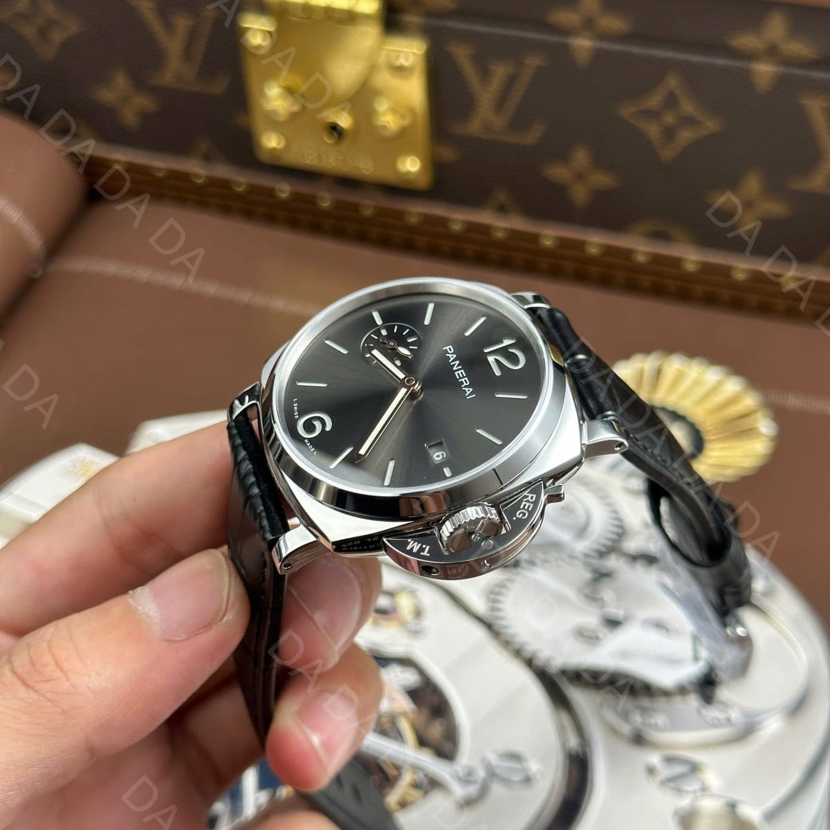 파네라이 루미노르 PAM1250 그레이다이얼 가죽밴드 42mm 11
