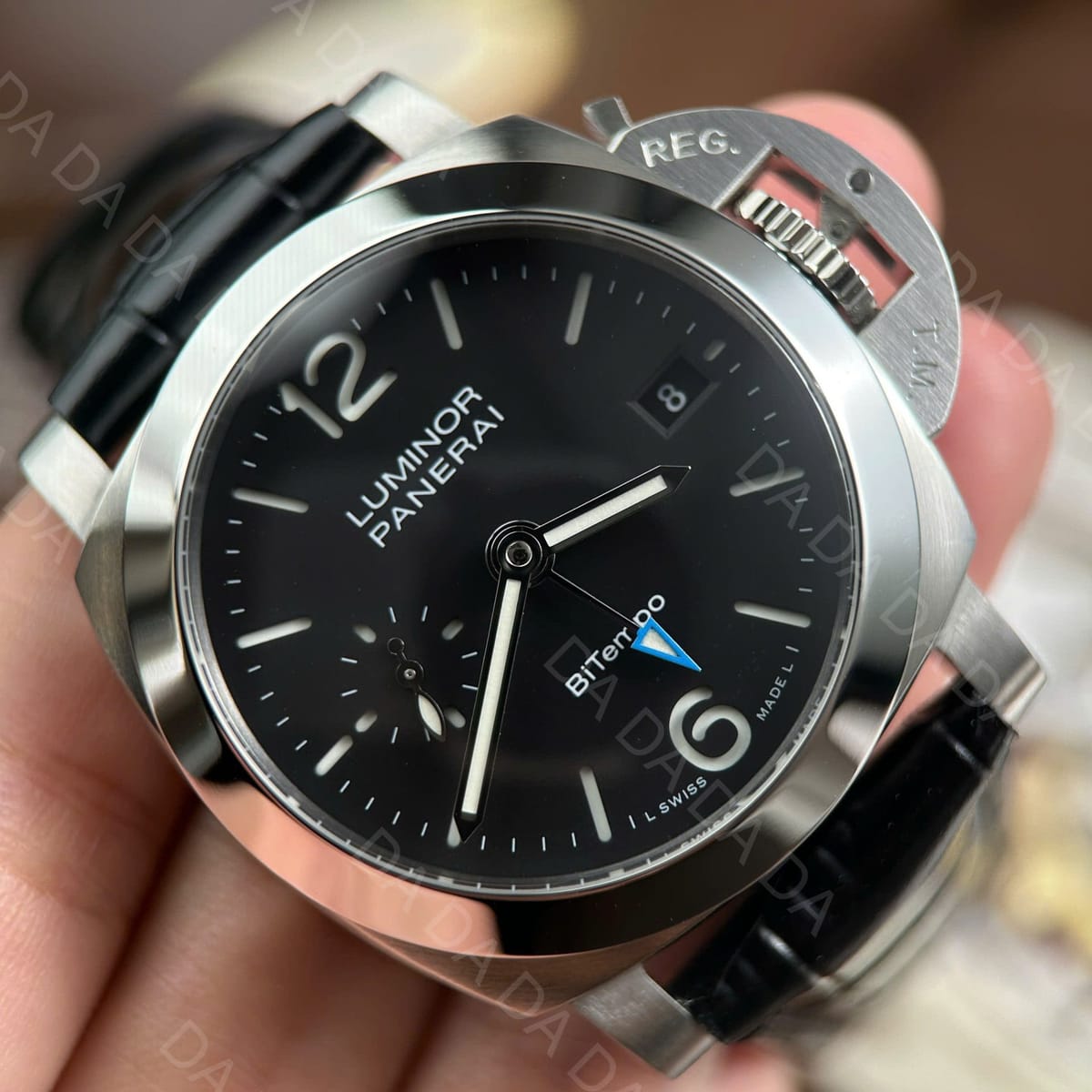 파네라이 루미노르 콰란타 PAM1365 검판 가죽밴드 40mm 13