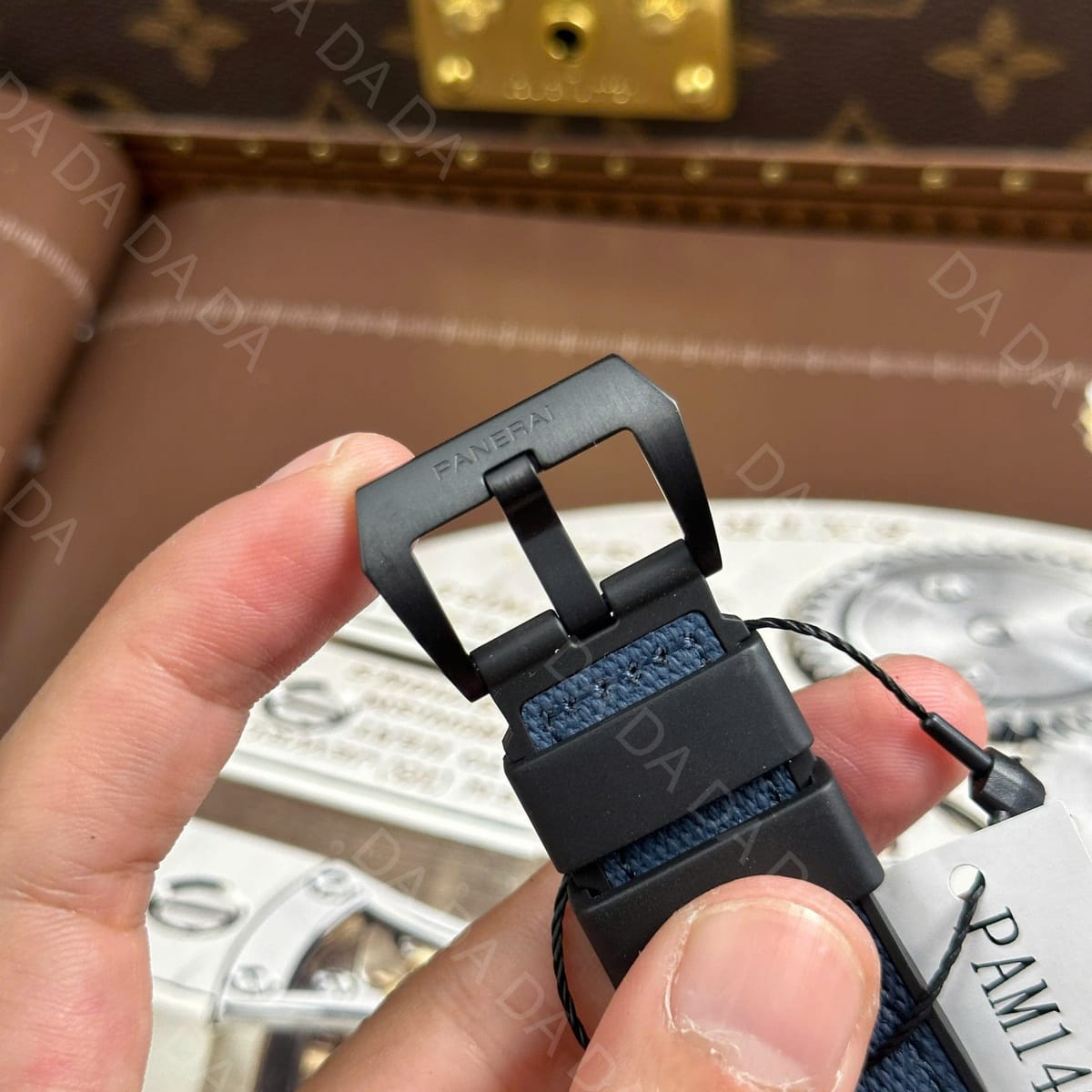 파네라이 루미노르 콰란타 PAM1408 블루다이얼 40mm 3