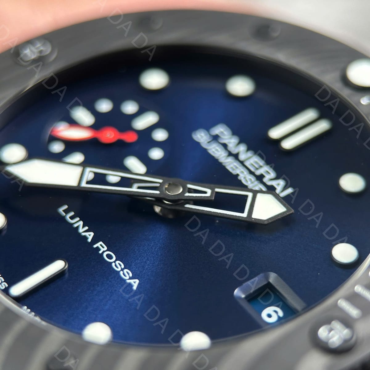 파네라이 섭머저블 PAM01563 카본 블루 42mm 7