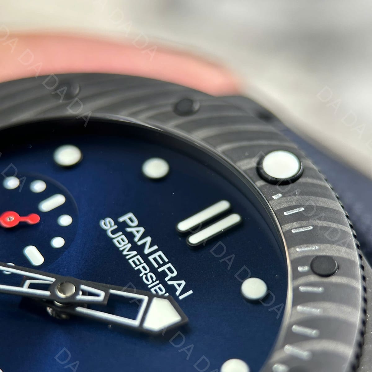 파네라이 섭머저블 PAM01563 카본 블루 42mm 8