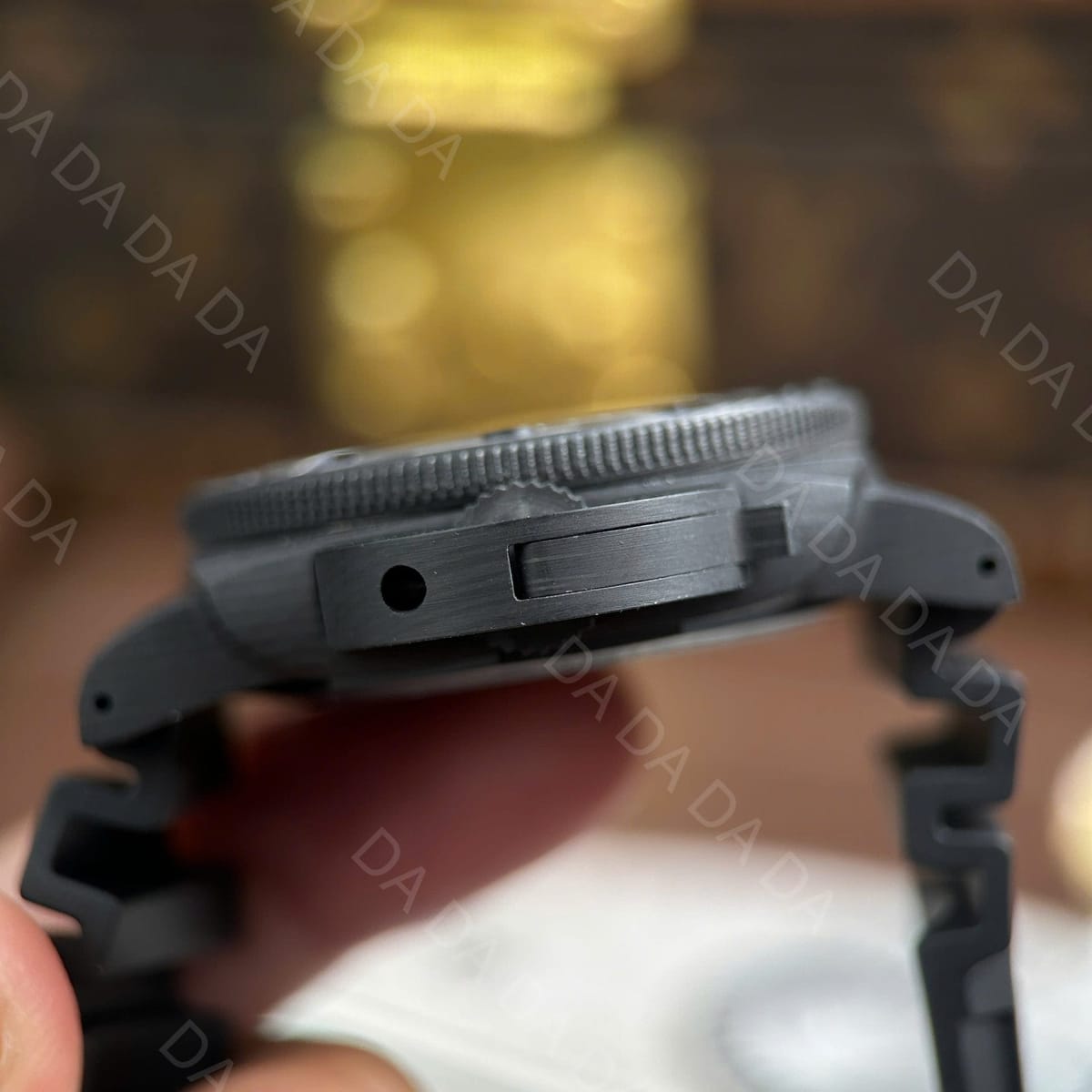 파네라이 섭머저블 PAM02231 카본 블랙 42mm 6