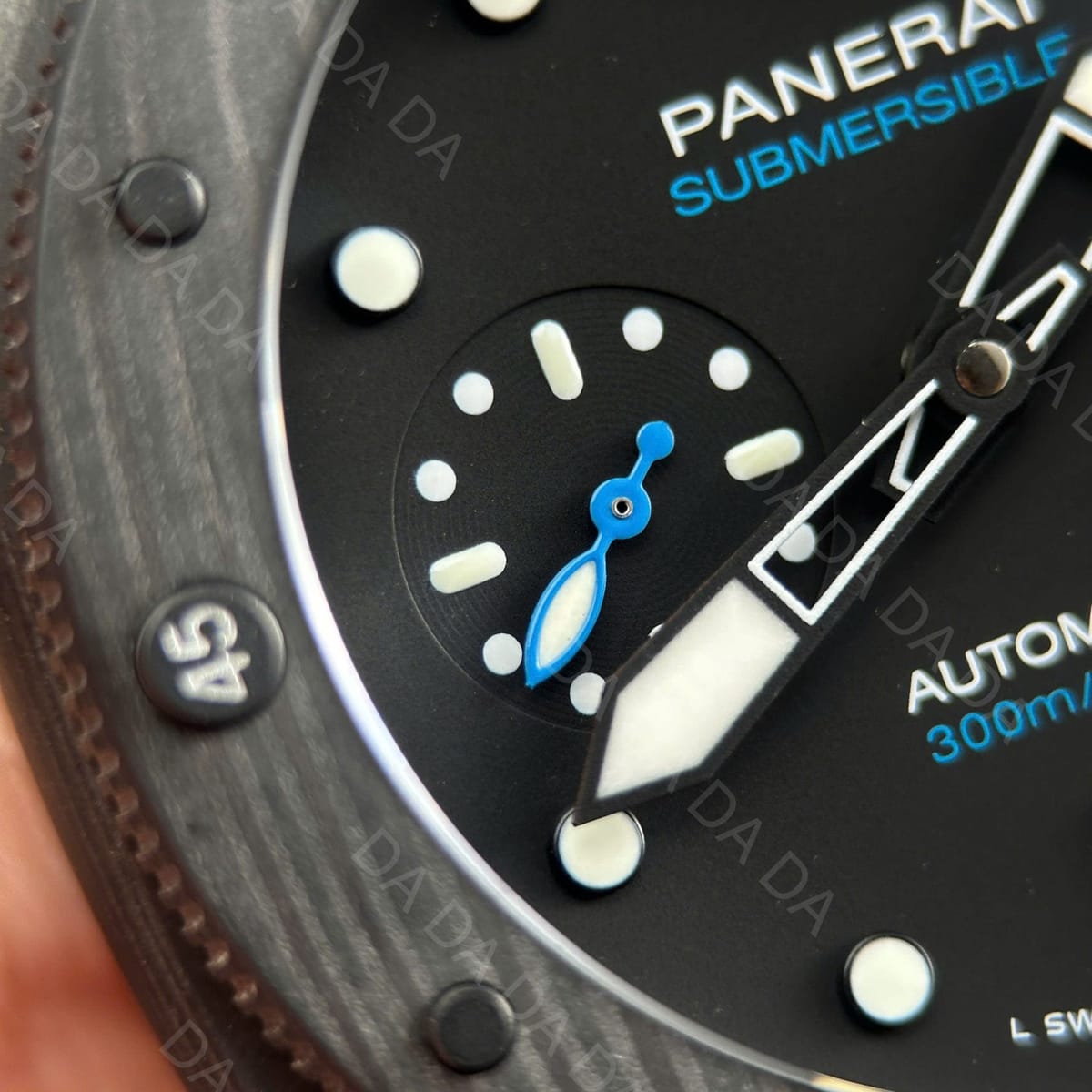 파네라이 섭머저블 PAM02231 카본 블랙 42mm 9
