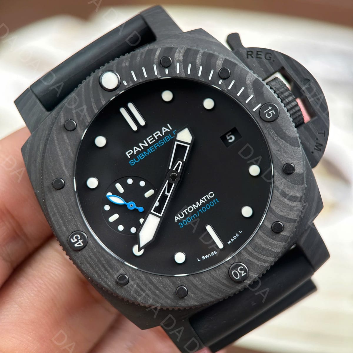 파네라이 섭머저블 PAM02231 카본 블랙 42mm 11