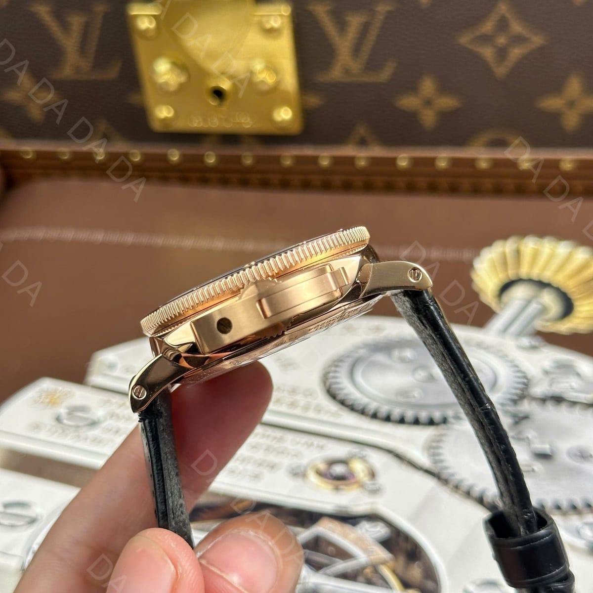파네라이 섭머저블 PAM974 로즈골드 금통 블랙 다이얼 가죽밴드 42mm 6