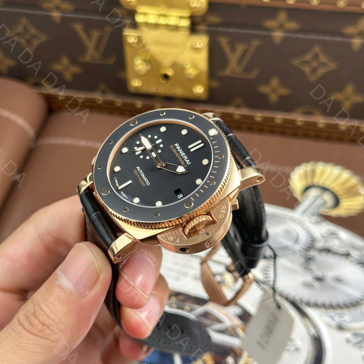 파네라이 섭머저블 PAM974 로즈골드 금통 블랙 다이얼 가죽밴드 42mm 11