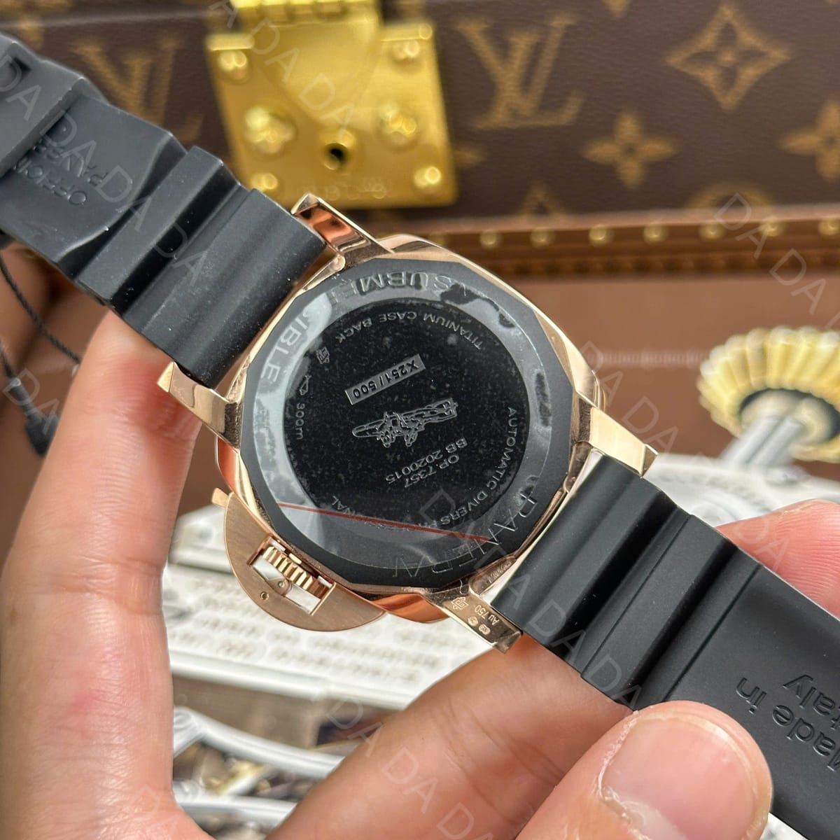 파네라이 섭머저블 PAM974 로즈골드 검판 러버밴드 42mm 4