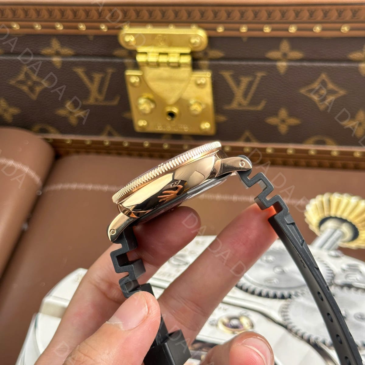 파네라이 섭머저블 PAM974 로즈골드 검판 러버밴드 42mm 5