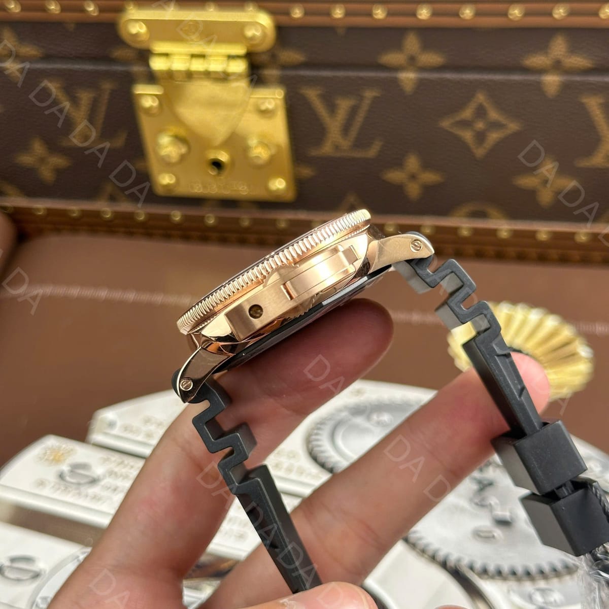 파네라이 섭머저블 PAM974 로즈골드 검판 러버밴드 42mm 6