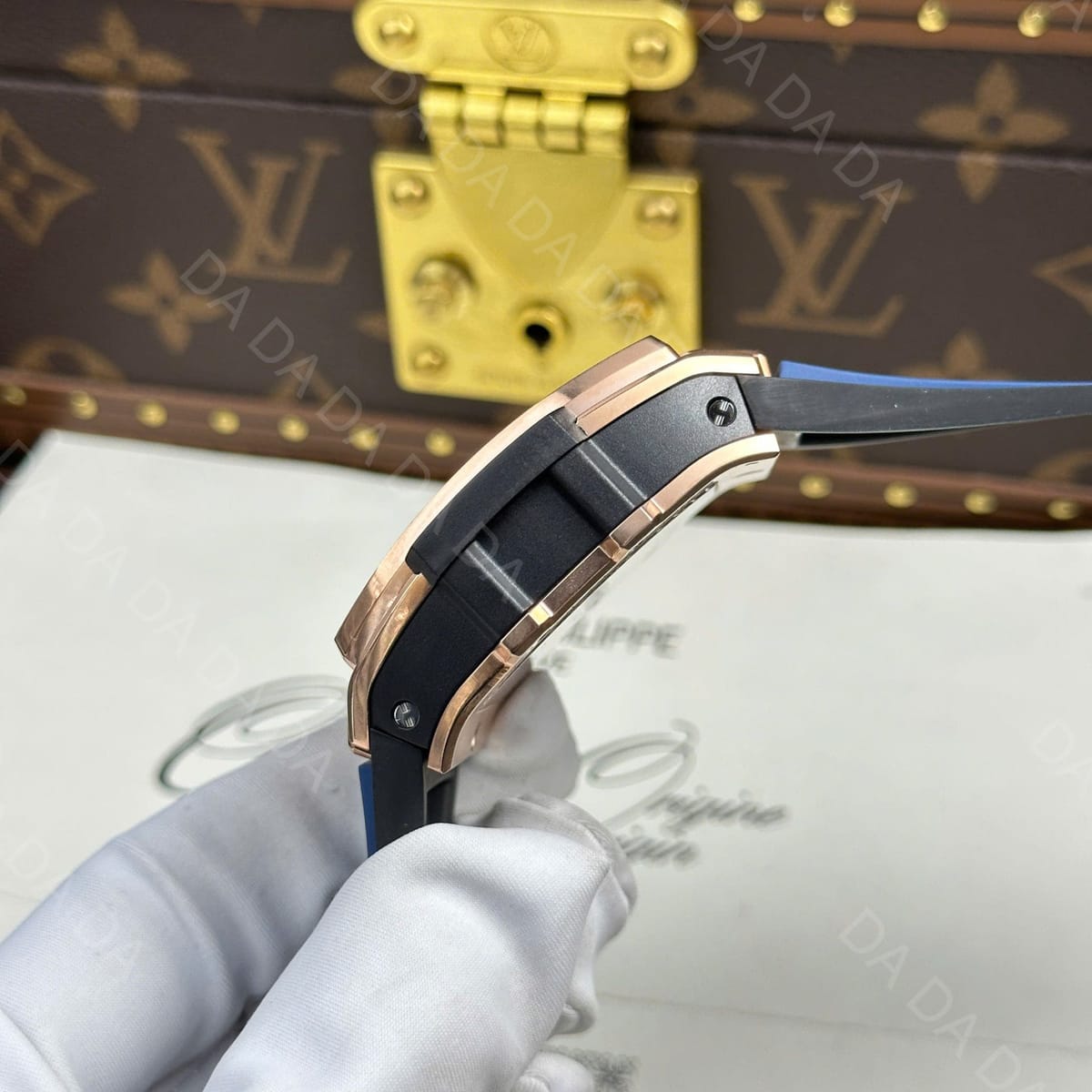 위블로 스피릿 오브 빅뱅 금통 블루판 42mm 8