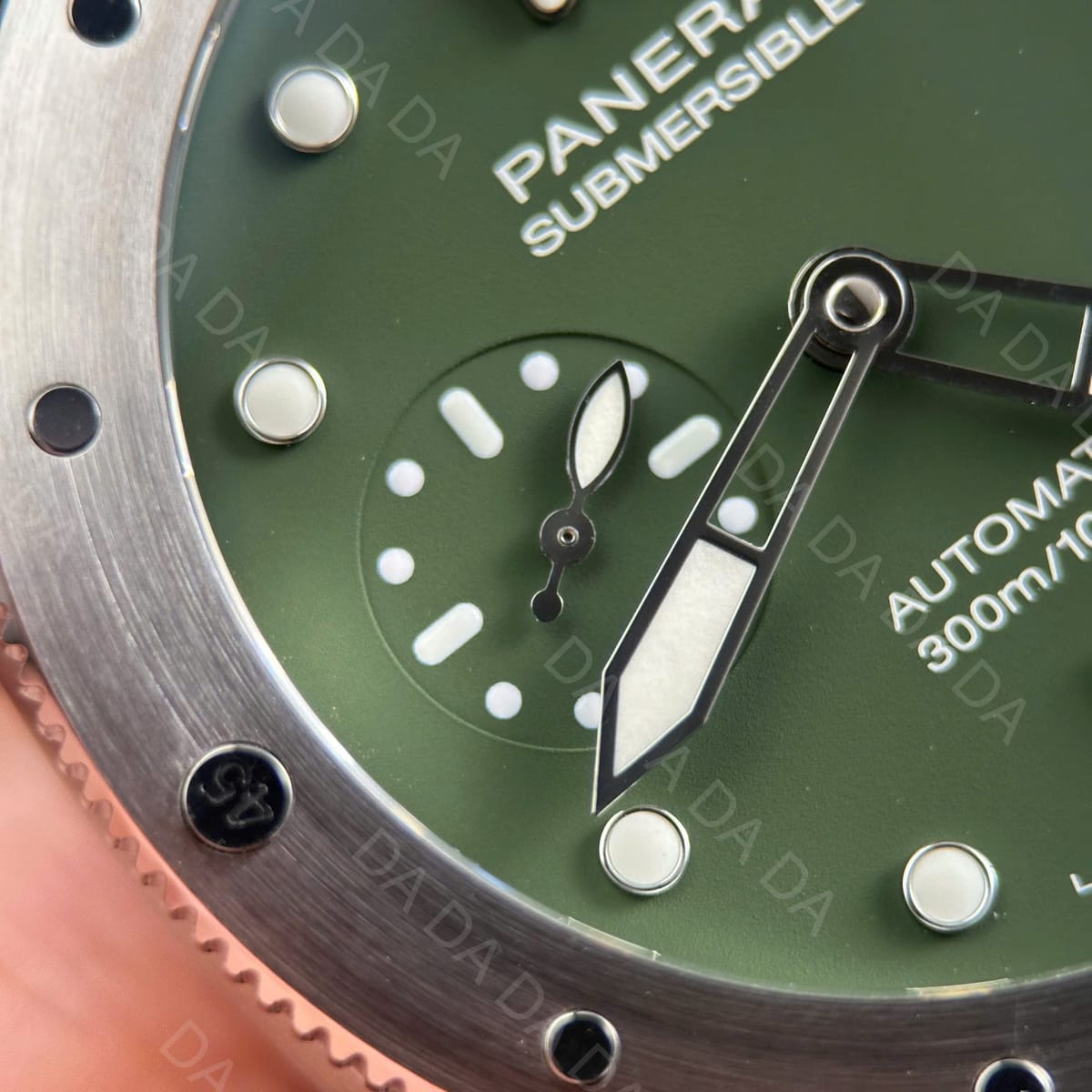 파네라이 섭머저블 PAM01055 그린 러버밴드 42mm 10