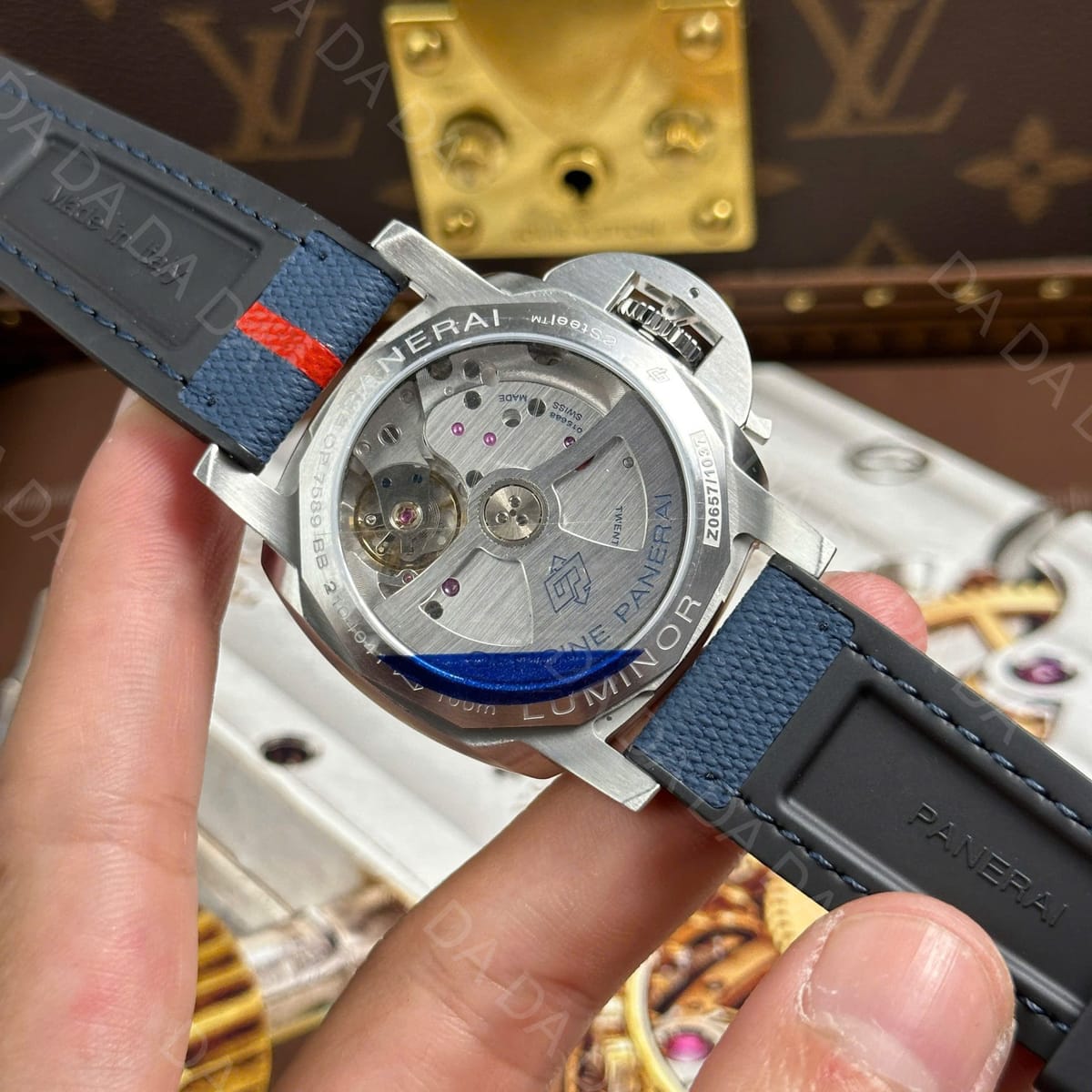 파네라이 루미노르 PAM1404 블루 40mm 4