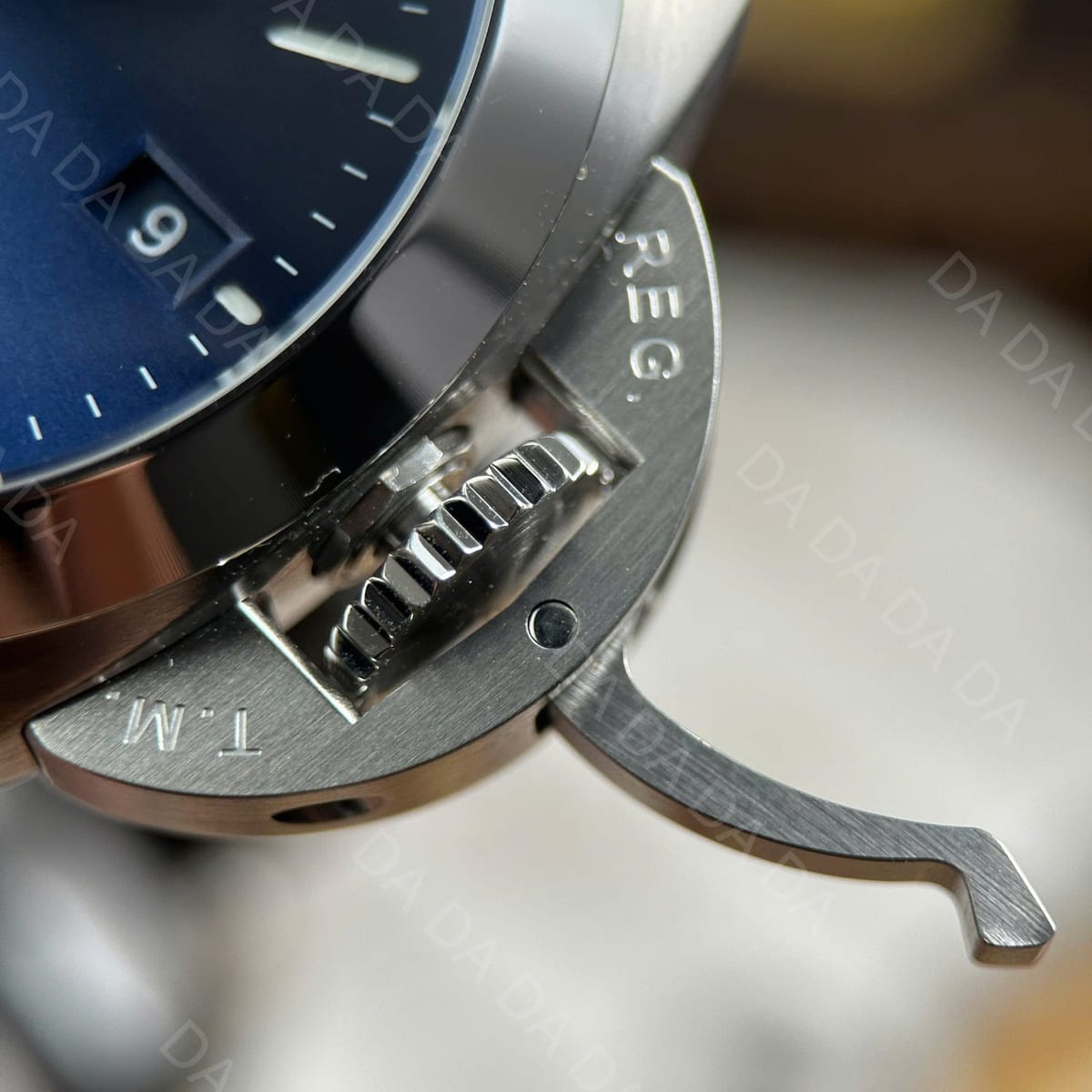 파네라이 루미노르 PAM1404 블루 40mm 7