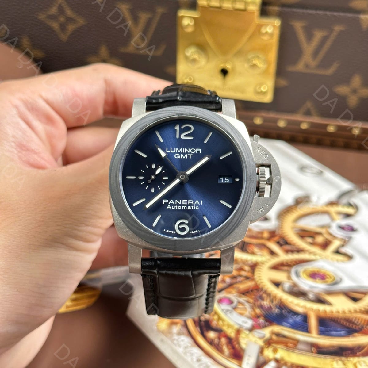 파네라이 루미노르 GMT PAM1279 티타늄 가죽밴드 42mm 15