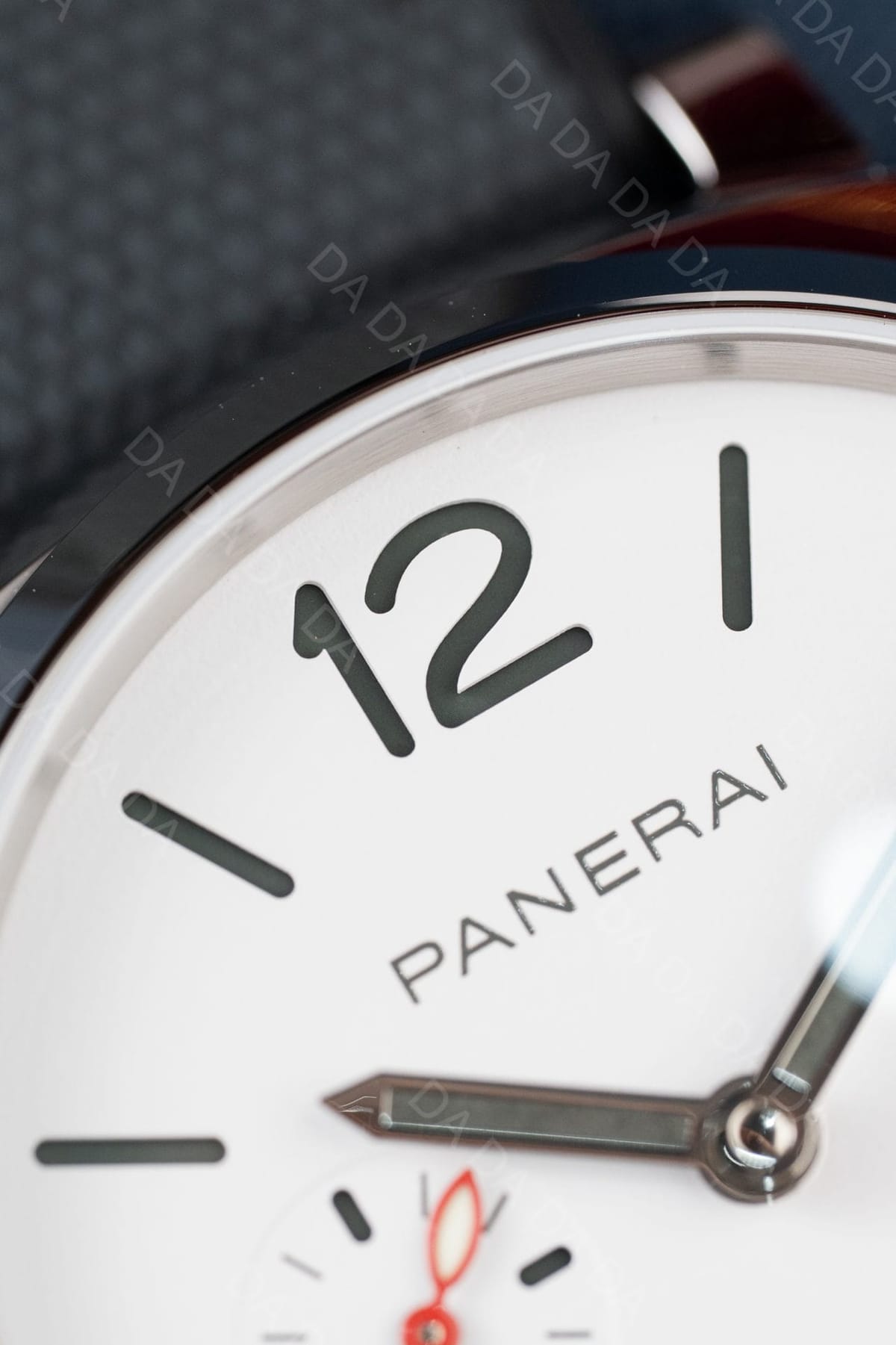파네라이 루미노르 PAM1381 흰판 42mm 8