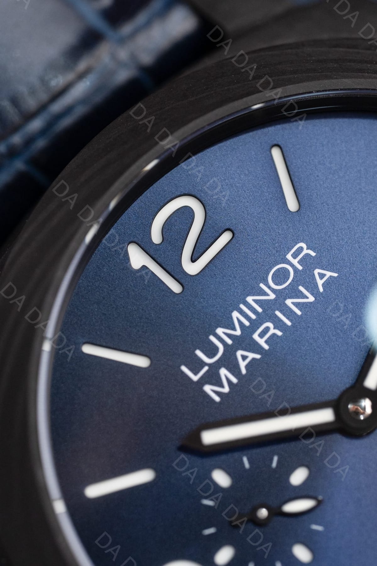 파네라이 루미노르 PAM1664 카본 가죽스트랩 44mm 10