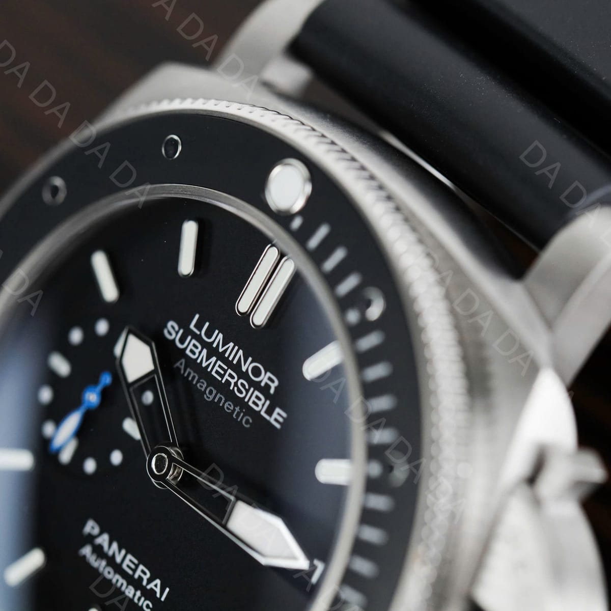 파네라이 루미노르 PAM01389 스틸 검판 47mm 8