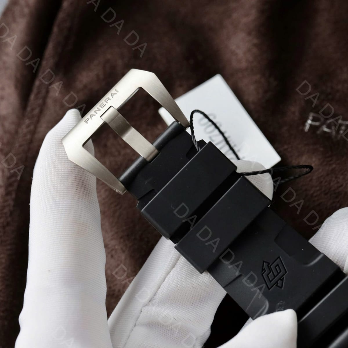 파네라이 섭머저블 PAM00799 블랙 러버밴드 47mm 3