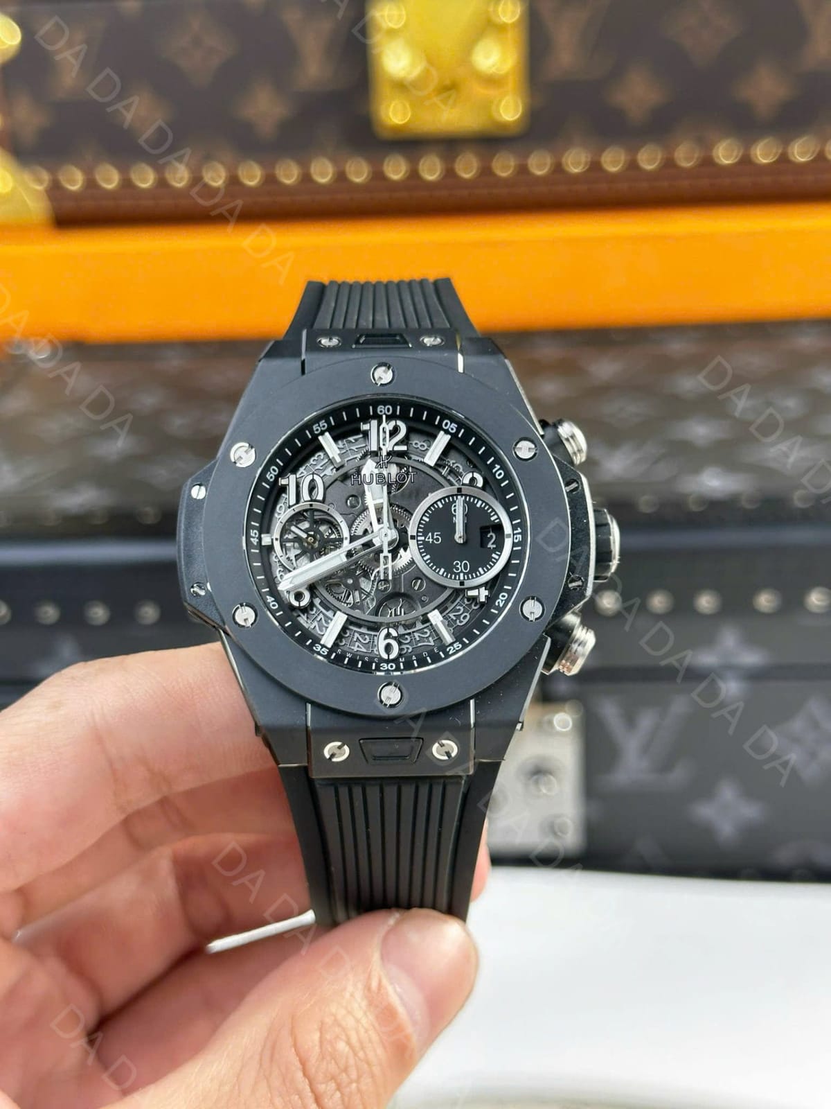 위블로 빅뱅 유니코 블랙 세라믹 42mm 4