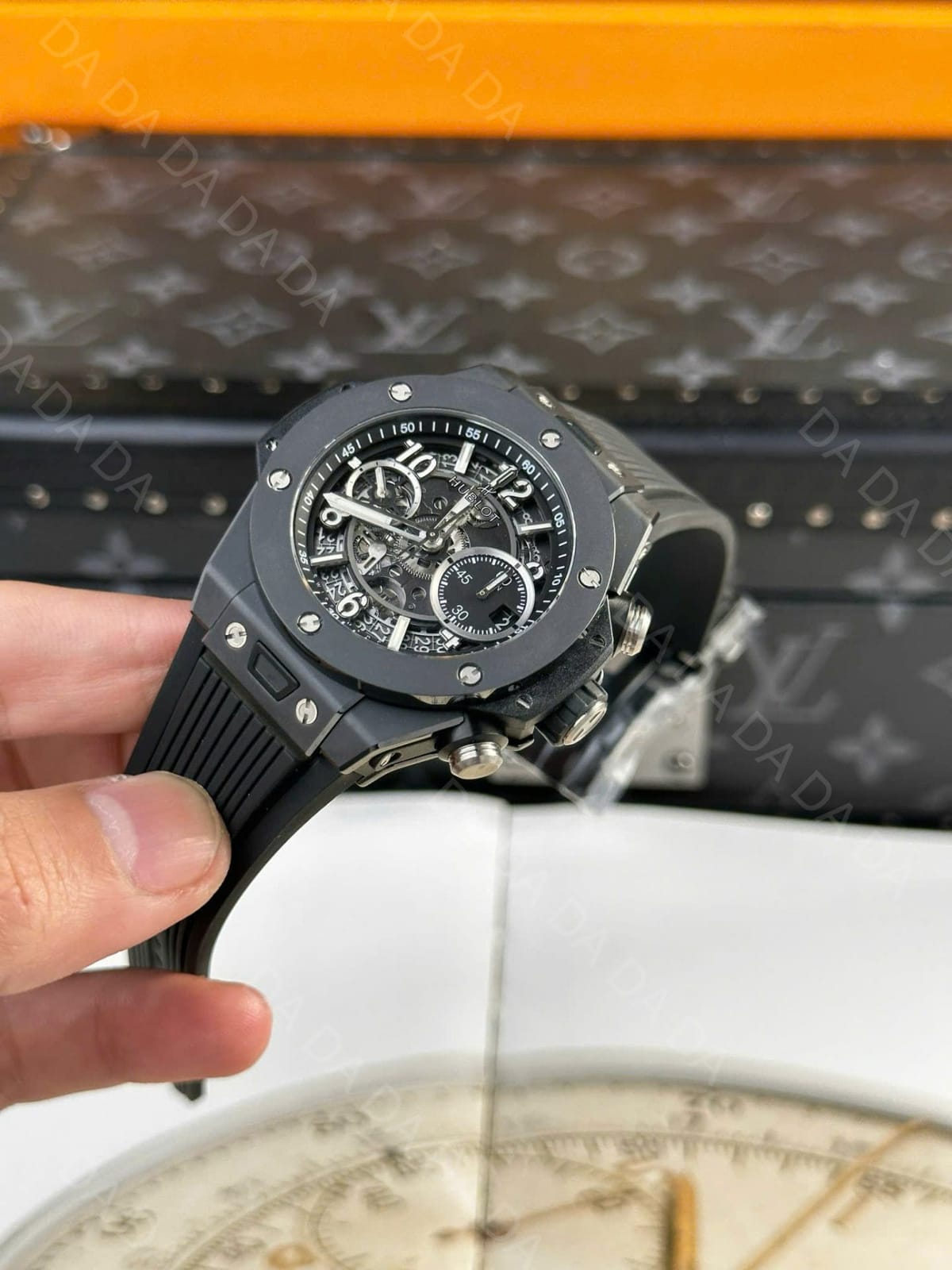 위블로 빅뱅 유니코 블랙 세라믹 42mm 5