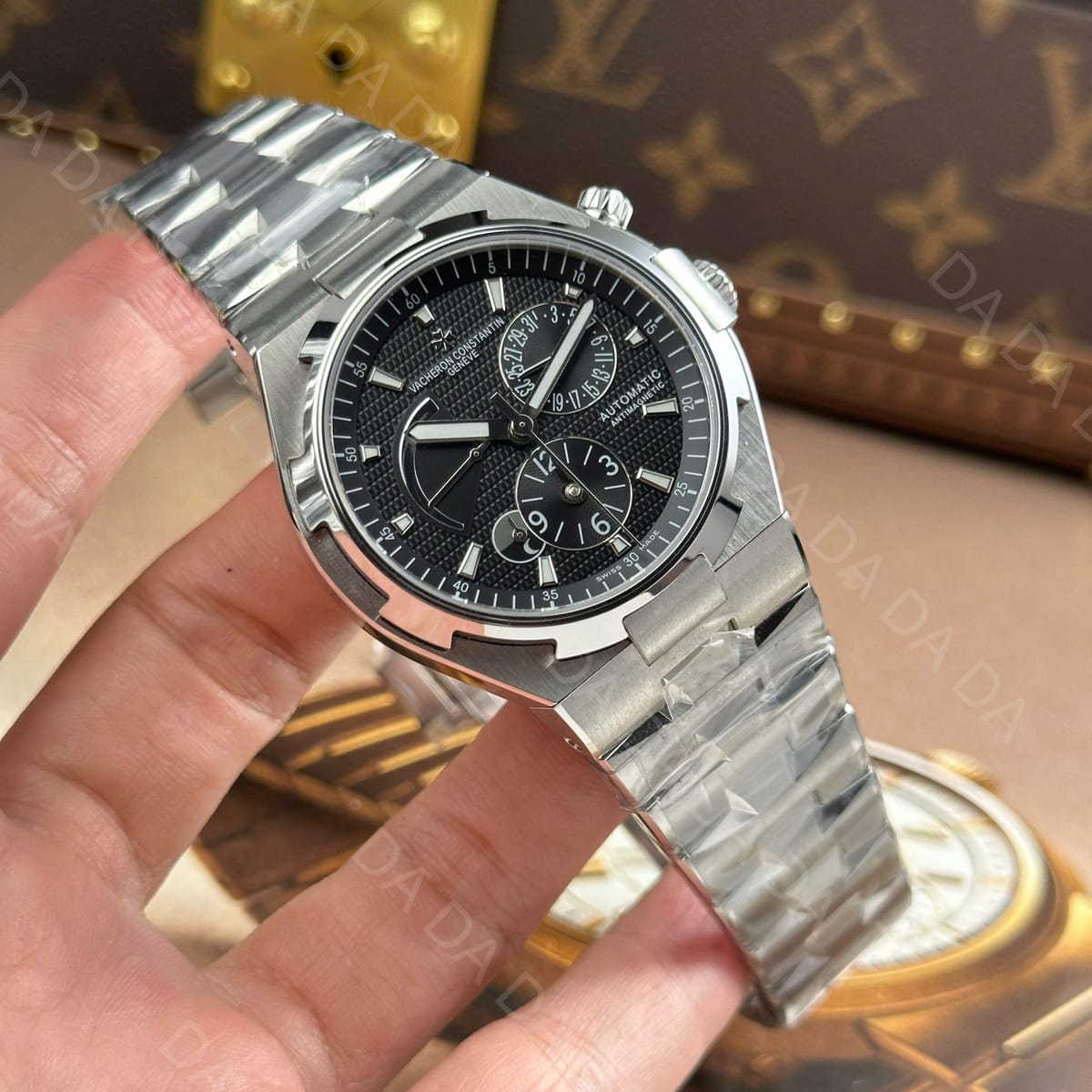 바쉐론콘스탄틴 오버시즈 듀얼타임 검판 42mm 3