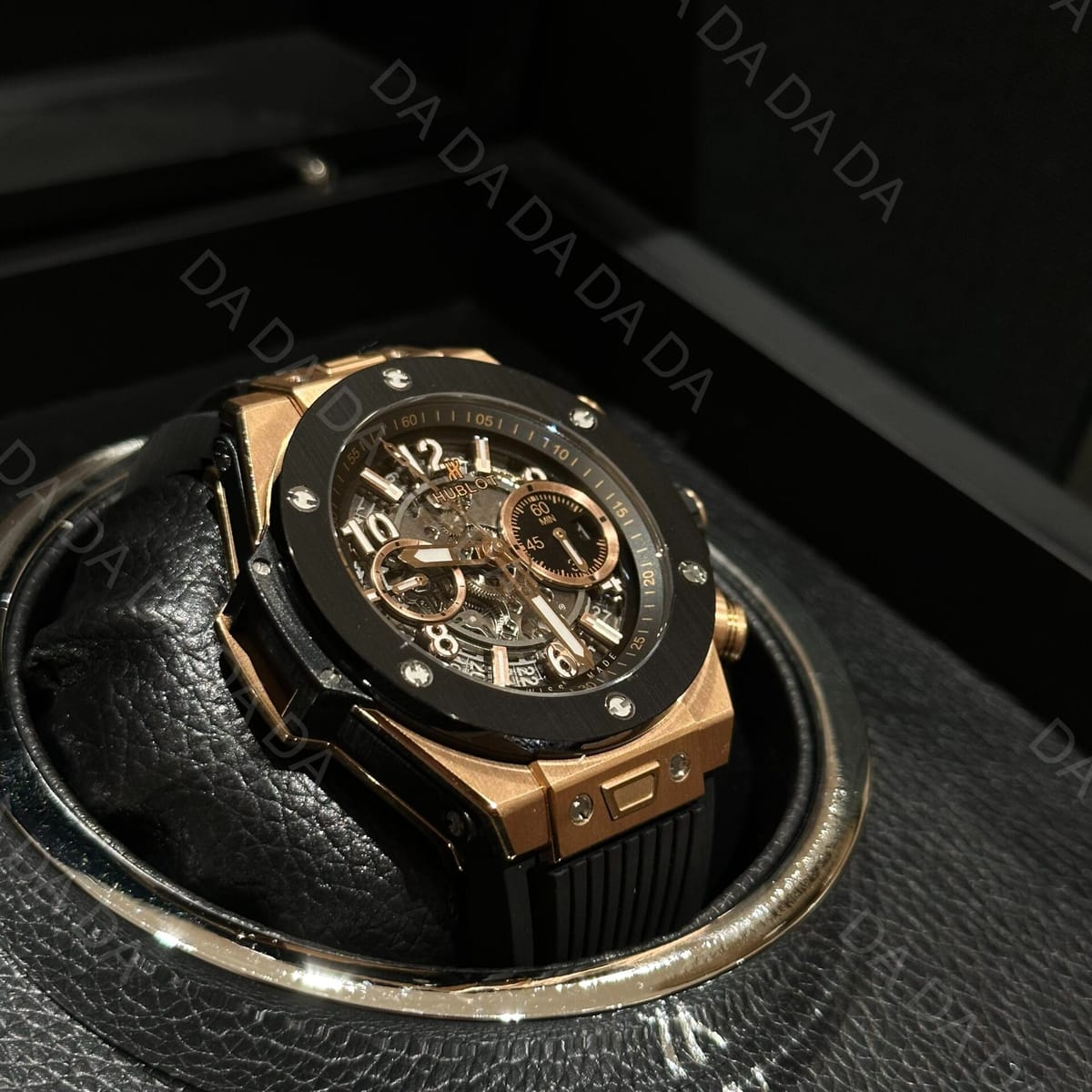 위블로 빅뱅 유니코 금통 블랙베젤 러버밴드 42mm 5