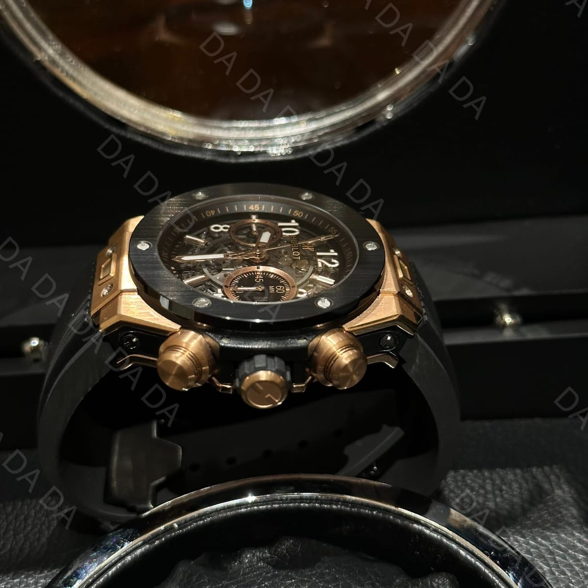 위블로 빅뱅 유니코 금통 블랙베젤 러버밴드 42mm 7