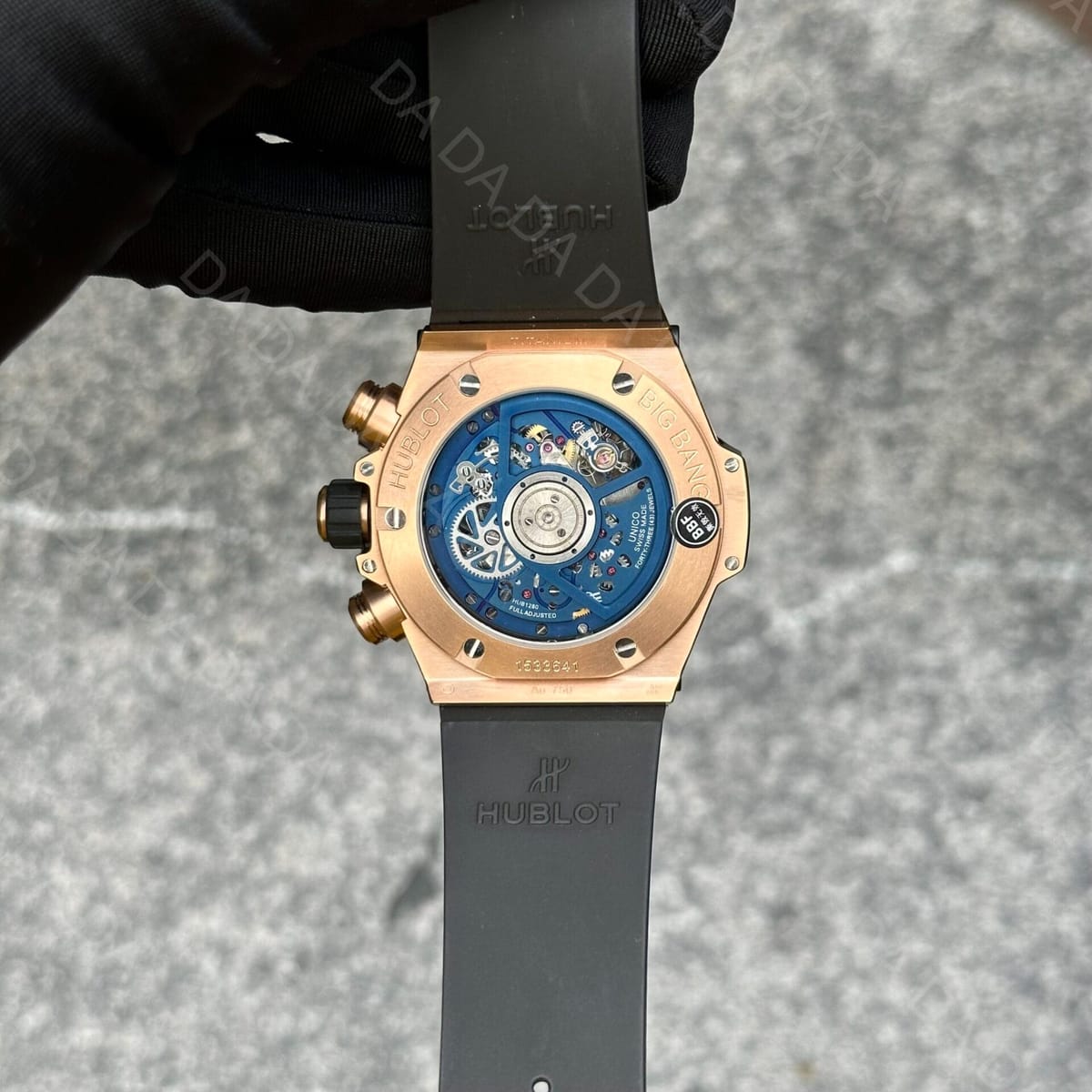 위블로 빅뱅 유니코 금통 블루베젤 러버밴드 44mm 8