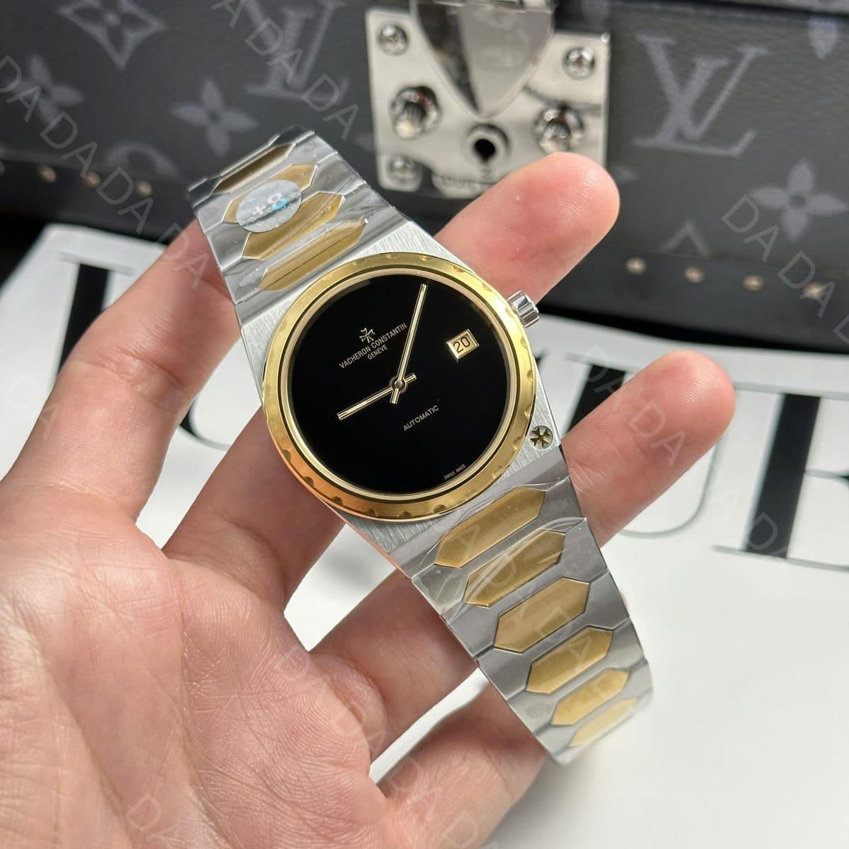 바쉐론콘스탄틴 히스토릭 222 콤비 검판 37mm 3