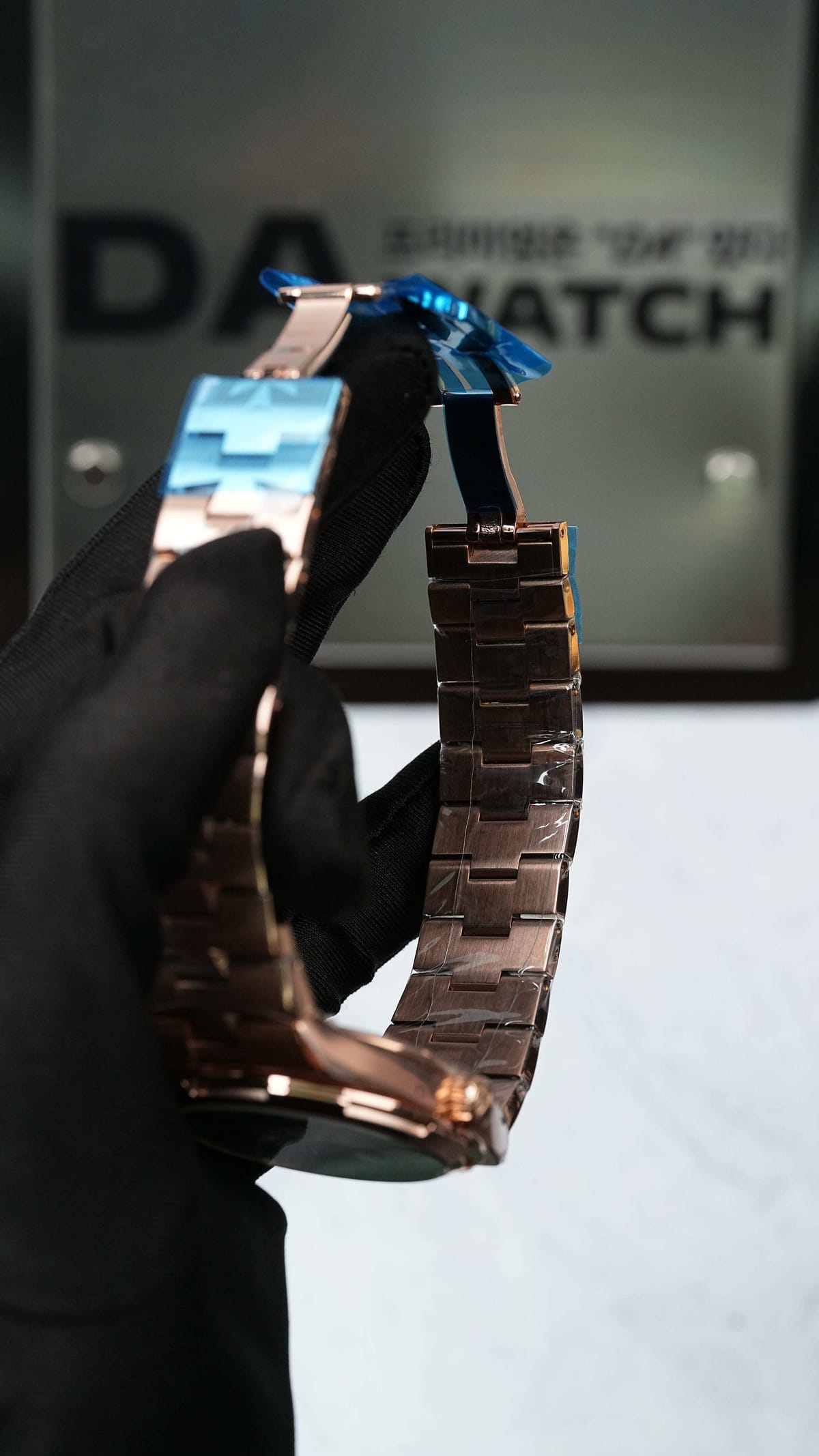 바쉐론콘스탄틴 오버시즈 4500v 금통 그린다이얼 41mm 17