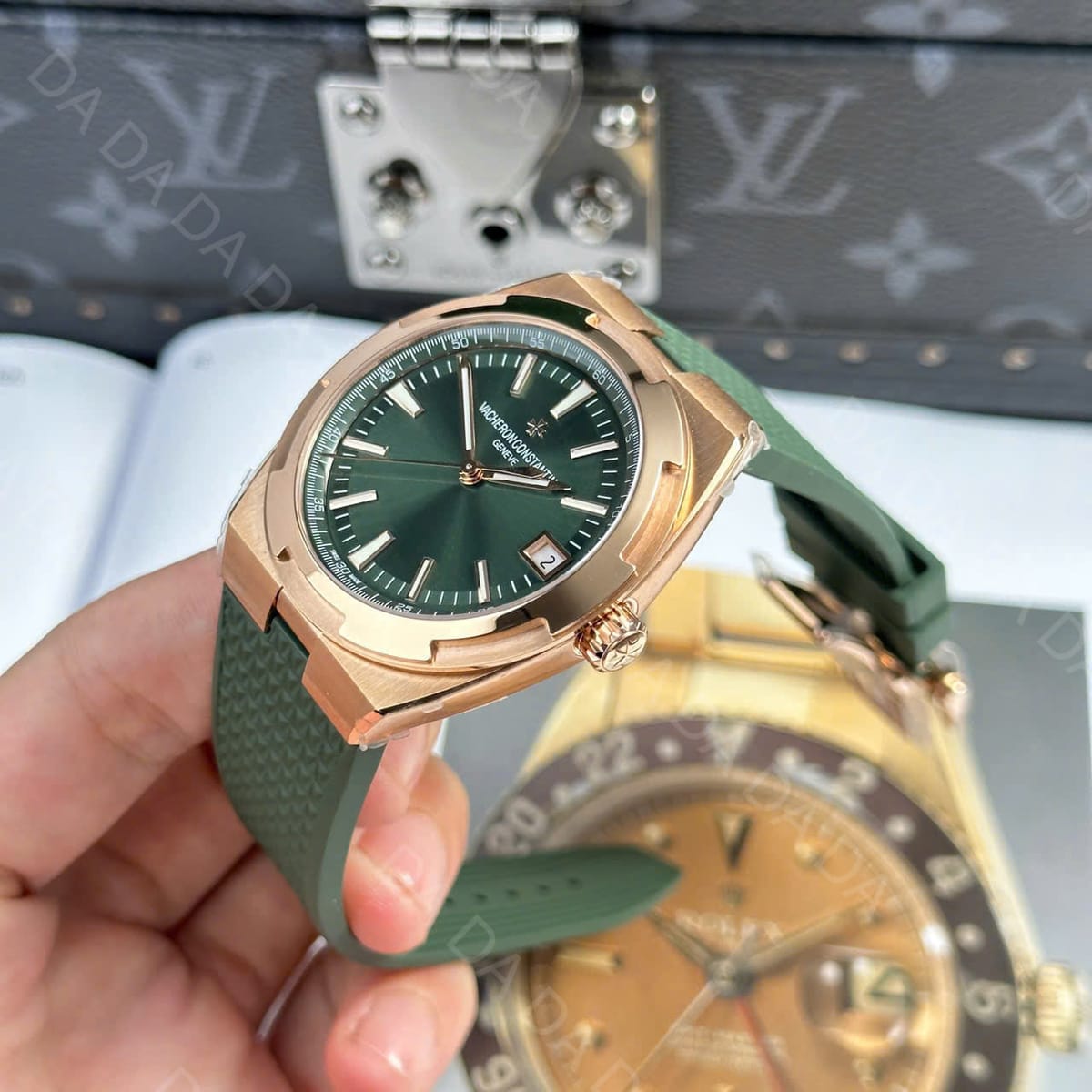 바쉐론콘스탄틴 오버시즈 4500v 금통 그린다이얼 러버밴드 41mm 7