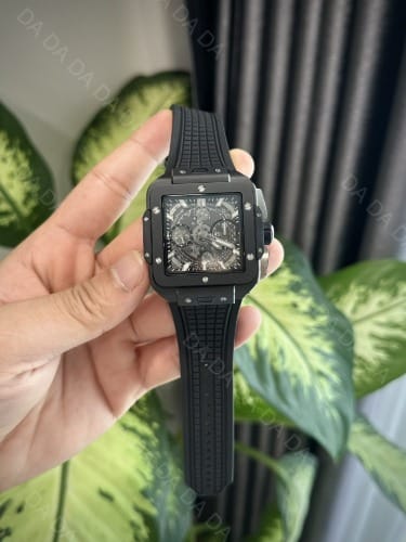 위블로 스퀘어 뱅 유니코 세라믹 블랙 러버밴드 42mm