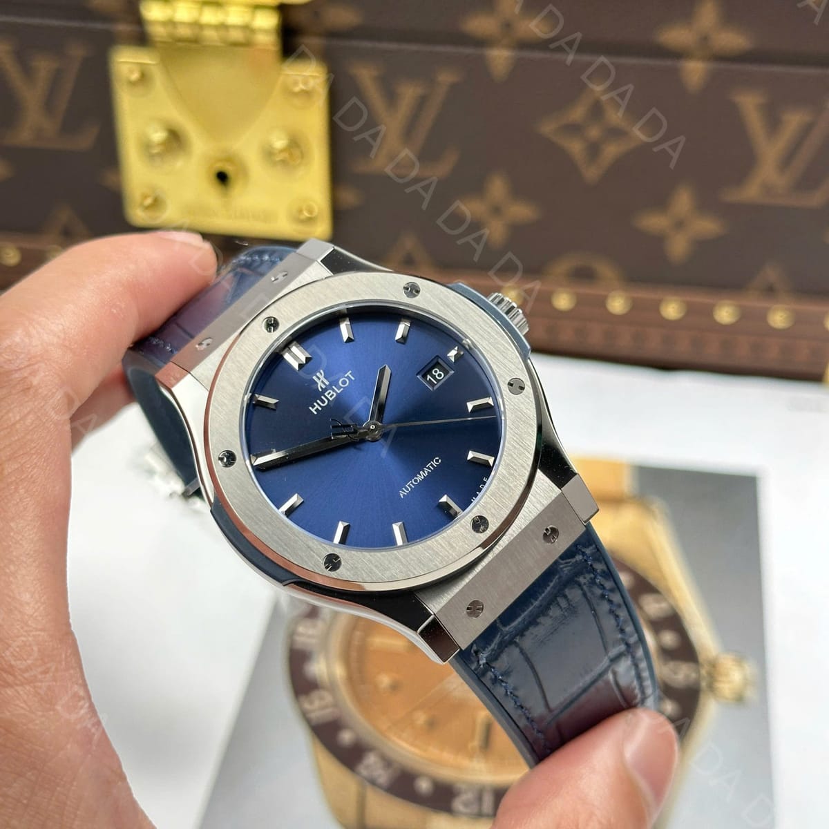위블로 클래식퓨전 티타늄 블루다이얼 가죽러버밴드 42mm 4