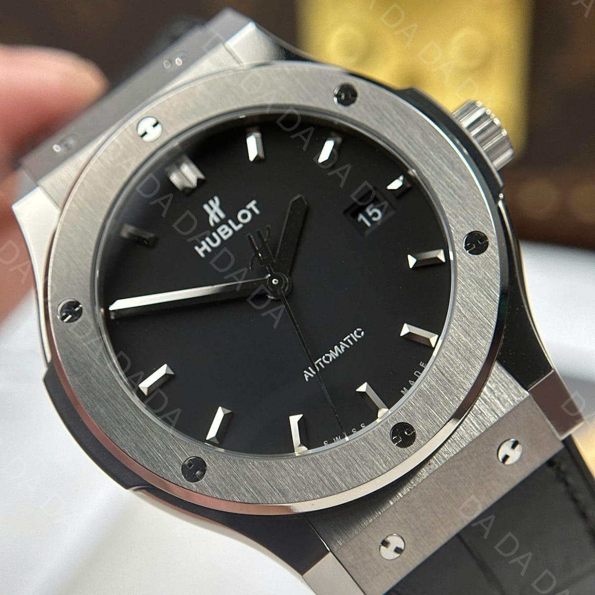 위블로 클래식퓨전 티타늄 블랙다이얼 가죽러버밴드 42mm 6