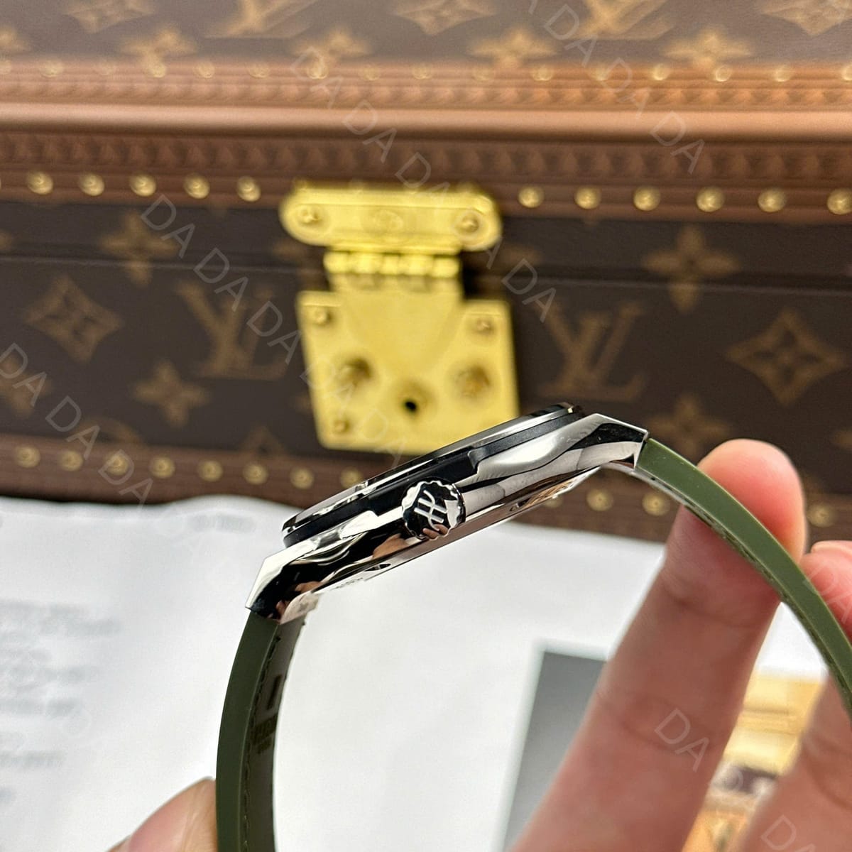 위블로 클래식퓨전 티타늄 그린다이얼 가죽러버밴드 42mm 9