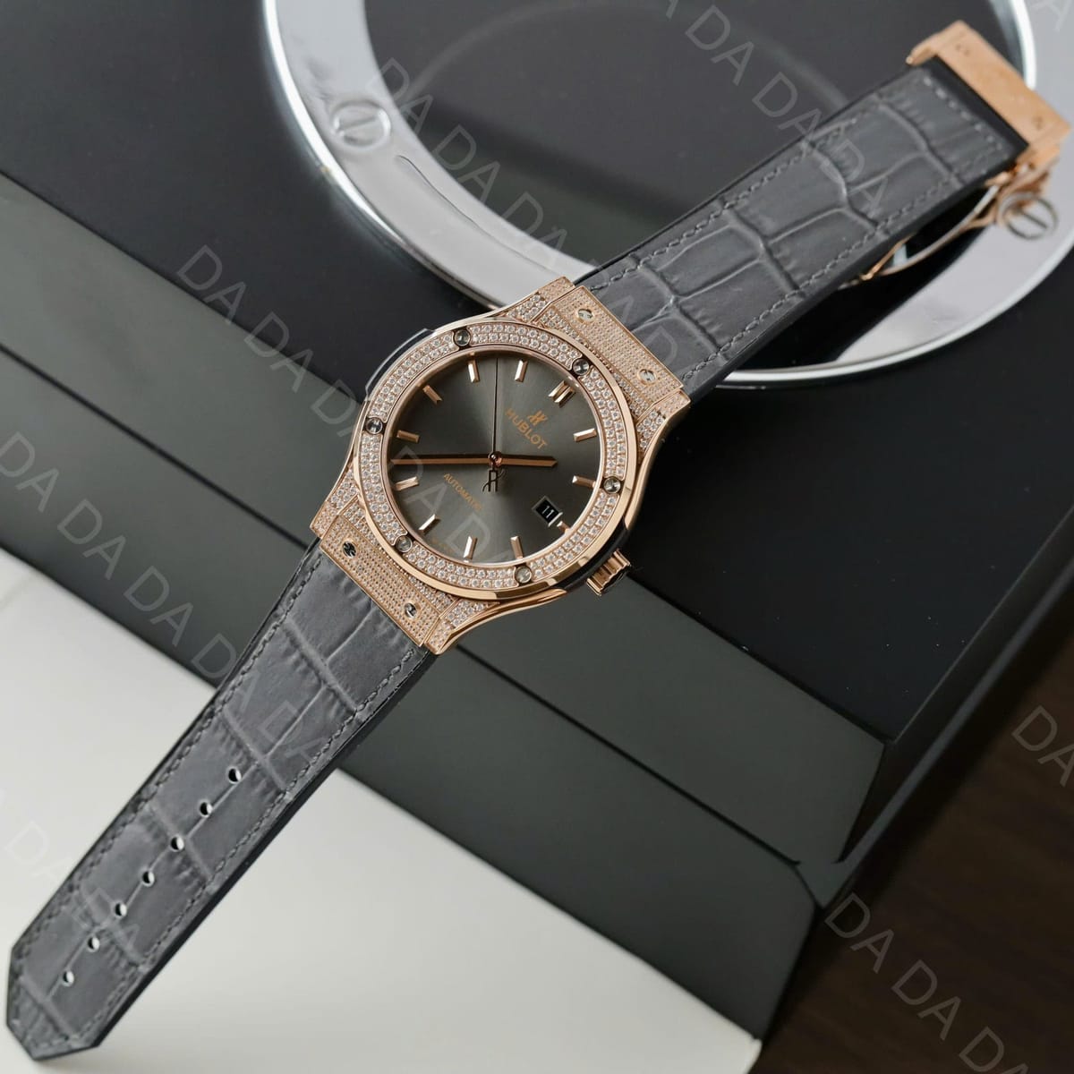 위블로 클래식퓨전 금통 그레이다이얼 풀다이아셋팅 러버밴드 42mm 3