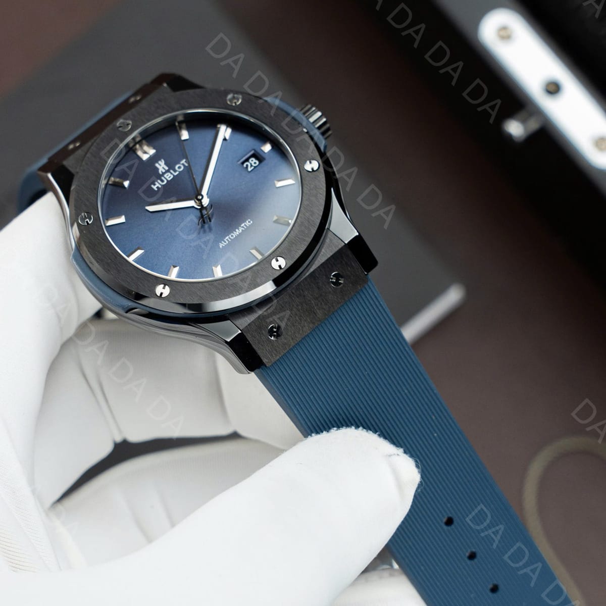 위블로 클래식퓨전 블랙세라믹 블루다이얼 러버밴드 42mm 4