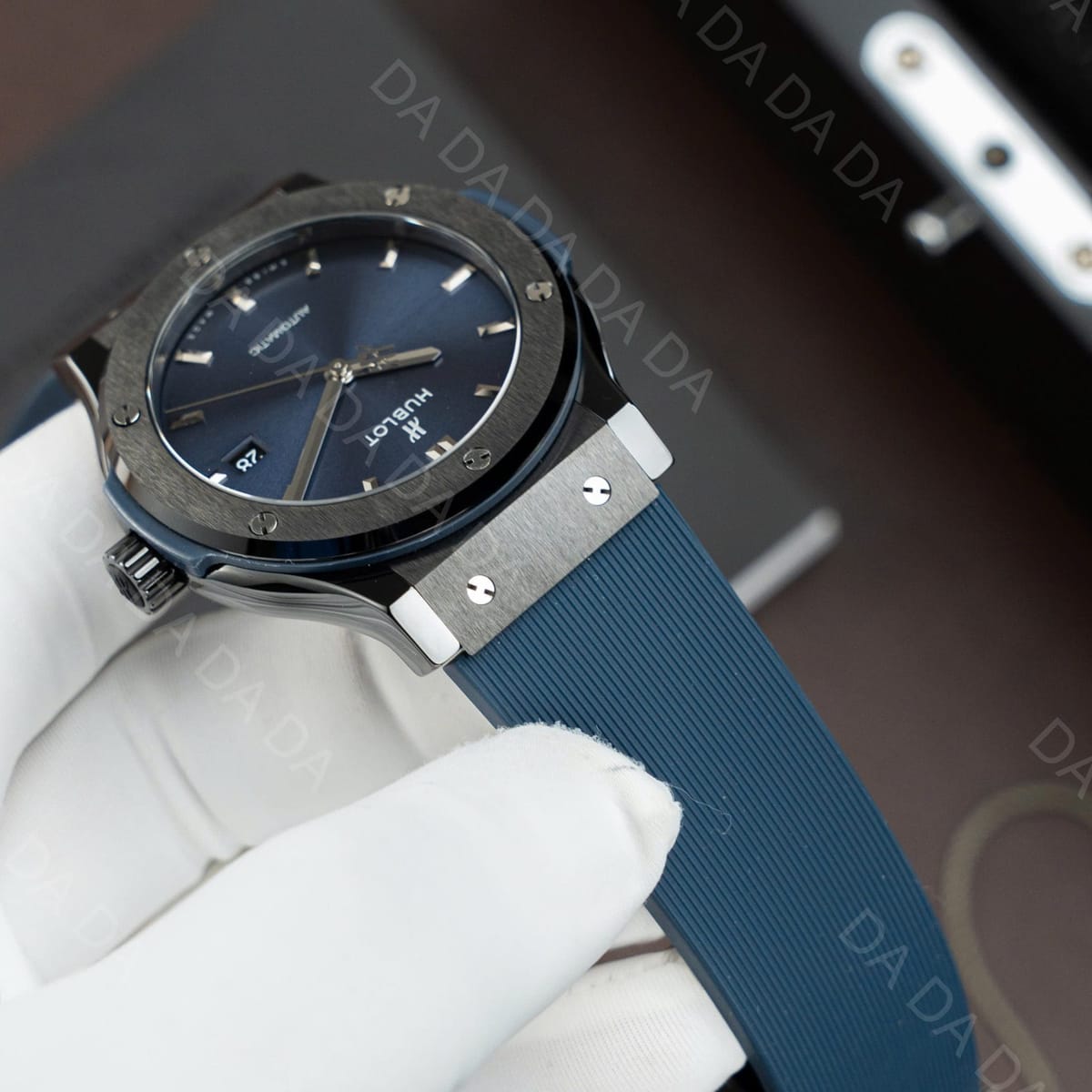 위블로 클래식퓨전 블랙세라믹 블루다이얼 러버밴드 42mm 5