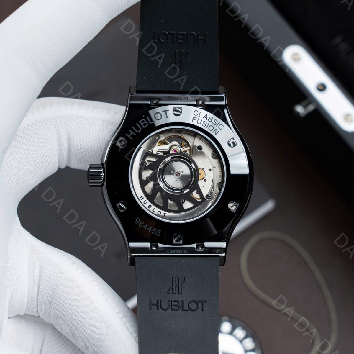 위블로 클래식퓨전 블랙세라믹 카본다이얼 러버밴드 42mm 8