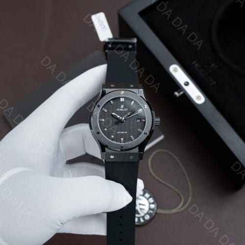 위블로 클래식퓨전 블랙세라믹 카본다이얼 러버밴드 42mm