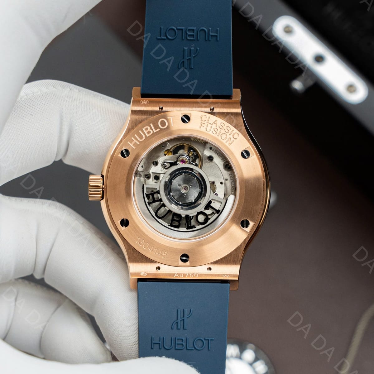 위블로 클래식퓨전 콤비 블루다이얼 러버밴드 42mm 8