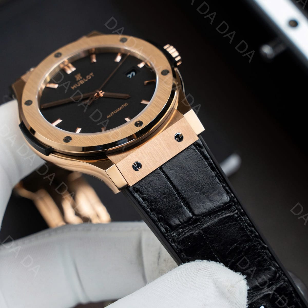 위블로 클래식퓨전 콤비 블랙다이얼 가죽스트랩 42mm 4