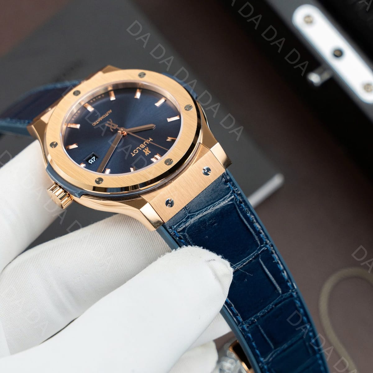 위블로 클래식퓨전 콤비 블루다이얼 가죽러버밴드 42mm 4