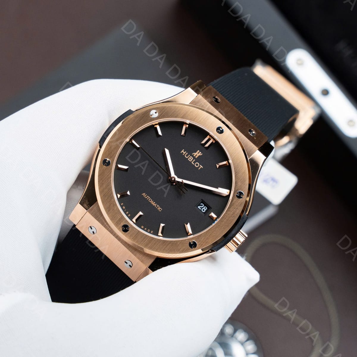 위블로 클래식퓨전 콤비 블랙다이얼 러버밴드 42mm 3