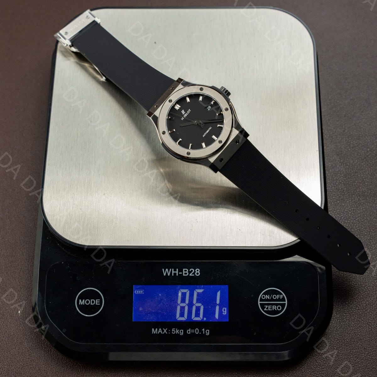 위블로 클래식퓨전 티타늄 블랙다이얼 러버밴드 42mm 3