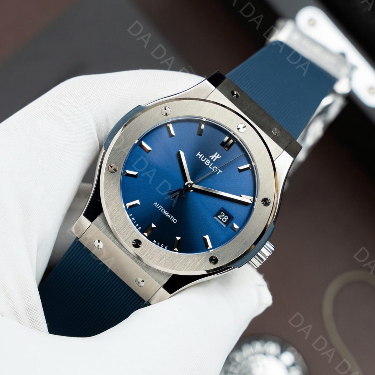 위블로 클래식퓨전 티타늄 블루다이얼 러버밴드 42mm 4