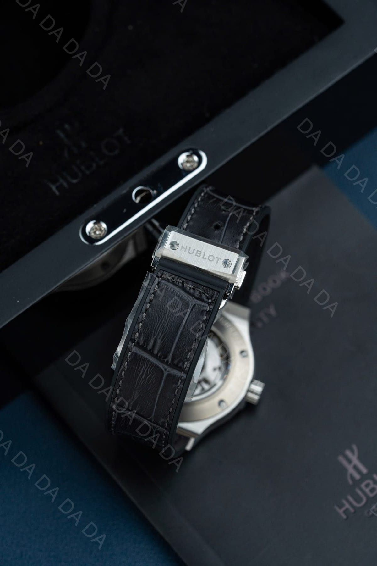 위블로 클래식퓨전 다이아베젤 그레이다이얼 가죽러버밴드 38mm 14