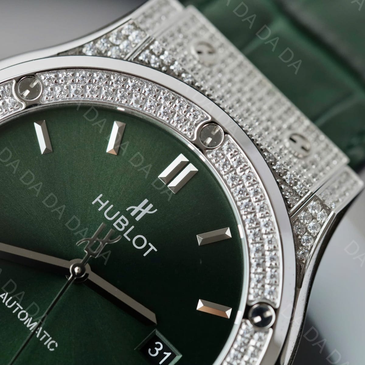위블로 클래식퓨전 티타늄 그린다이얼 풀다이아셋팅 가죽러버밴드 42mm 8