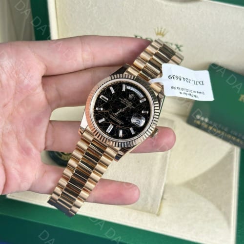 롤렉스 데이데이트 금통 대리석다이얼 바게트다이아 40mm