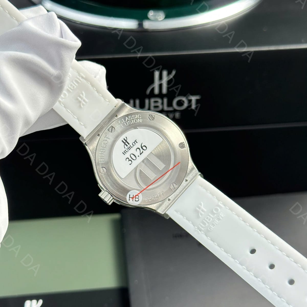 위블로 클래식퓨전 티타늄 화이트다이얼 가죽스트랩 33mm 8